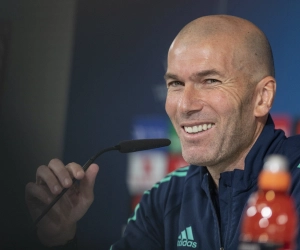 🎥 Zinedine Zidane krijgt na bijna 14 jaar zelf kopstoot te verwerken van voorzitter