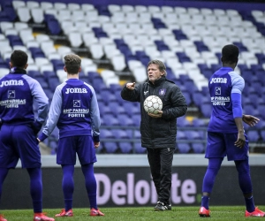 Bij Anderlecht hoeven ze niet meer zo nodig op zoek naar een spits want er maakt er ééntje veel indruk op training