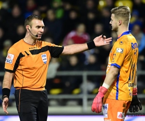 Ex-scheidsrechter hard voor refs en VAR: "Maakten wij zo'n fouten mochten we de week erna in tweede fluiten"