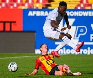 Ver het enige lichtpunt bij Anderlecht, de terugkeer van Dimata: "Maar dit mag niet gebeuren!"