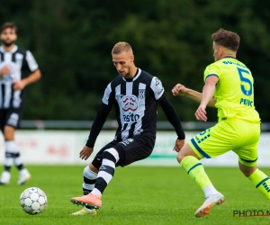 "Ik speel niet mee trainer": Eredivisionist heeft het helemaal verkorven bij zijn club na vreemd berichtje