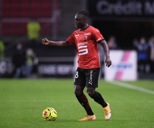 Jérémy Doku en Stade Rennes winnen met het kleinste verschil van Brest en sluiten opnieuw aan bij Franse top