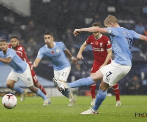 🎥 Wat krijgen we nu? Kevin De Bruyne mist een strafschop in puntendeling tussen Man City en Liverpool