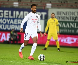 Dat ziet er steeds beter uit: Anderlecht-verdediger Hannes Delcroix kan weer volop meetrainen 