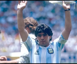 🎥 Hartverwarmend: Argentinië neemt op fraaie wijze afscheid van volksheld Diego Maradona