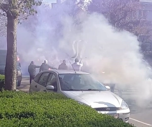 🎥 Fans Seraing moedigen hun spelers nog een laatste keer aan voor cruciaal duel