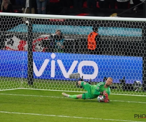 🎥 Anderlecht-doelman Schmeichel krijgt veel kritiek - en een 2 op 10 - na pijnlijke blunder