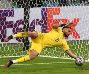 Donnarumma doet geheimzinnig over toekomst: "Geloof niet dat er nog een seizoen komt waarin we de job delen"