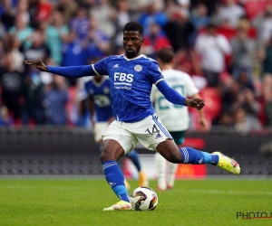 Leicester City pakt Community Shield na late strafschop