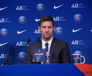 🎥 Lionel Messi officieel voorgesteld als PSG-speler: "Ik wil titels blijven winnen en daarom ben ik naar hier gekomen"