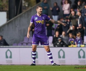 Verdediger van Beerschot onderweg naar het ziekenhuis voor een spoedoperatie