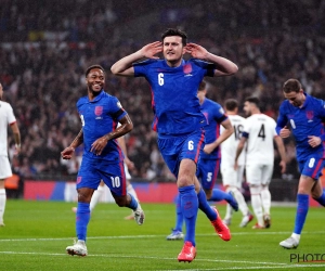 Roy Keane haalt ongemeen hard uit na viering Harry Maguire: "Hij is een schande voor Manchester United"