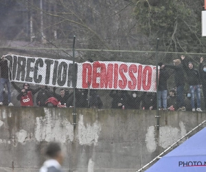 Ondanks match achter gesloten deuren laten fans Standard ongenoegen duidelijk blijken