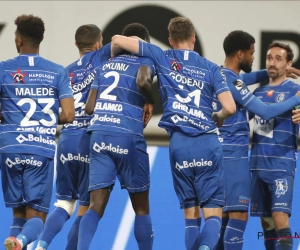 Gent blijft op koers voor eindwinst play-off 2 na winst in matige pot voetbal tegen tien Mechelaars