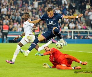 Kylian Mbappé maakt zich op voor topseizoen: knap doelpunt in oefenwedstrijd