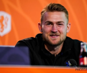 🎥 Visitekaartje afgegeven: Matthijs de Ligt heeft 94 seconden nodig om te scoren voor Bayern München, ook Zirkzee treft raak