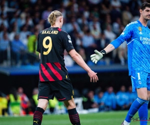 Thibaut Courtois richt zich tot de scheidsrechter na duel tegen Man City