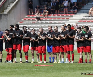 📷 Ontroerend afscheid van Cedric Roussel tijdens oefenwedstrijd