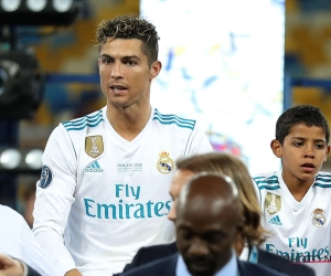 Cristiano Ronaldo Junior treedt in de voetsporen van zijn vader en tekent contract