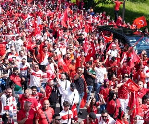 Berlijnse politie legt fanwalk van Turkije meermaals stil