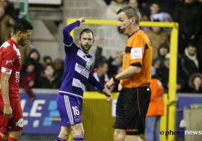 Waar was het Anderlecht van Olympiakos en Standard? In de achterzak van gered Moeskroen