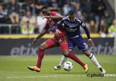 Blijft Youri Tielemans bij Anderlecht: "Eerst met aanbiedingen naar bestuur"