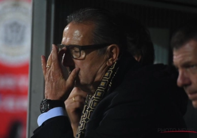 VIDEO: Lokeren-fans eisen ontslag van Leekens