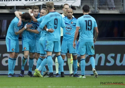 Titelfavoriet Feyenoord komt goed weg bij Heerenveen, Ajax verliest dure punten ondanks eerste goal van zoon Kluivert