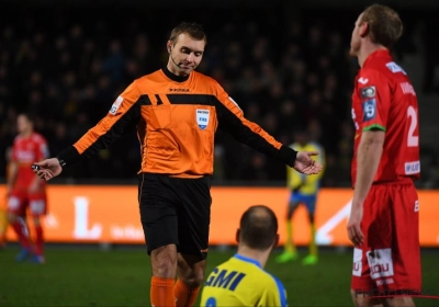 Vanderhaeghe en Mathijssen oneens over cruciale penaltyfase: "Hij gaat over het been" vs. "Hij vist erachter"