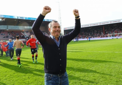 Moeskroen-coach Rednic doet opmerkelijke uitspraak na 6-0 nederlaag: "Merci Genk"