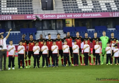 Zo zou het altijd moeten zijn! Rode Duivels U21 zorgen voor kippenvelmoment tijdens volkslied (mét beelden!)