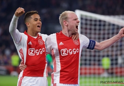 Ajax walst over Schalke, maar door gebrekkige afwerking zijn de Amsterdammers nog niet zeker van halve finale