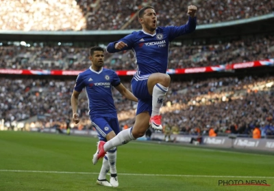 Hazard leidt als invaller Chelsea naar FA Cup-finale na fantastische match (met beelden)