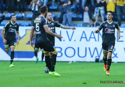 Sporting Lokeren heeft eerste punten beet en kroont zich na spectaculaire match tot 'de ploeg van het Waasland'