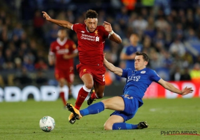 VIDEO: Liverpool-fan ergert zich (op grappige wijze) blauw aan prestatie van miljoenenaankoop Alex Oxlade-Chamberlain