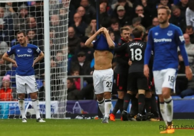 Van de regen in de drup: Everton geeft voorsprong weg en gaat met tien ruim ten onder tegen Arsenal