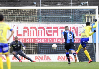 Hij kan dus toch missen! Topschutter Thelin laat penalty liggen tegen Club Brugge 