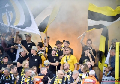 ? Wát een opluchting bij Lokeren: "De spanning van de fans ..." en "Er valt 100 kilogram van me af" - supporters kirren van plezier