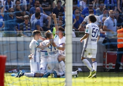 ? VAR of niet, zó vierden de spelers van Anderlecht in de Brugse catacomben