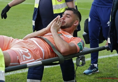 UPDATE: Speler Anderlecht in tranen afgevoerd, lange blessure dreigt: Hein ziet het somber in