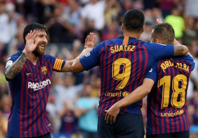 Barcelona staat 10 punten los op Real Madrid dankzij treffers van Messi en Suárez