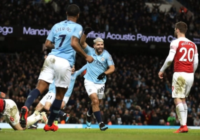 Hattrickheld Agüero hijst Man City eigenhandig naar de tweede plaats