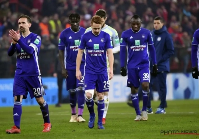 Adrien Trebel ging tijdens de Clásico opwarmen in de spelerstunnel en had daar een zeer 'droge' reden voor