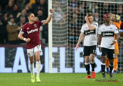 ? Engeland schreeuwt om de VAR: 'kopbaldoelpunt' van Chicharito is niet wat het lijkt