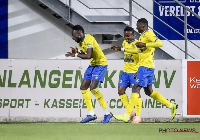 Ook misser van de VAR deert STVV niet: swingende 'Kanaries' zetten via fenomenale Boli serieuze stap richting play-off 1