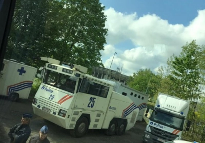 Controles, controles en nog eens controles: de gevolgen voor de Anderlecht-fans zijn groot na rellen in Luik