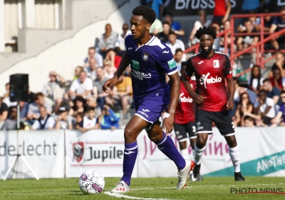 Anderlecht-huurling zwaar onderuit in degradatieduel in Eredivisie