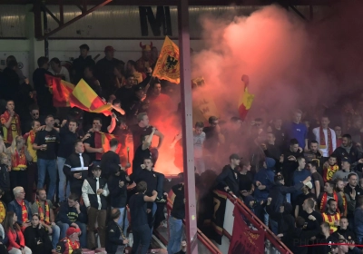 📷 Moet KV Mechelen vrezen voor match achter gesloten deuren na afsteken pyrotechnisch materiaal in Kortrijk?