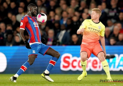 Manchester City wint van Benteke en co, De Bruyne krijgt applausvervanging bij rentree