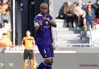 Hoe moet het verder met Kompany bij Anderlecht? "Een ander zou al lang op de bank zitten"